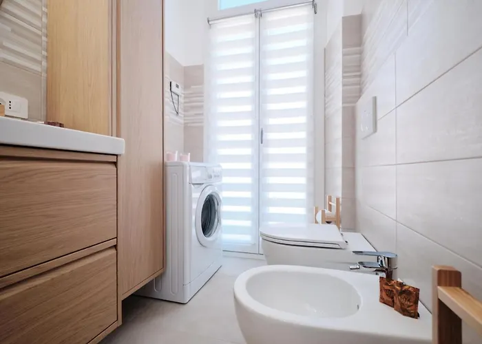 Apartment Colosseo A 15 Min - Attico Con Terrazza